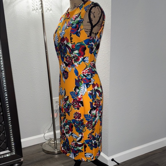 Calvin Klein Yellow Floral Midi Dress - Picture 4 of 7